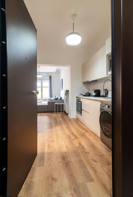 Kelly'S Urban Home - 5 Mins Walk To Acropolis Atene Esterno foto