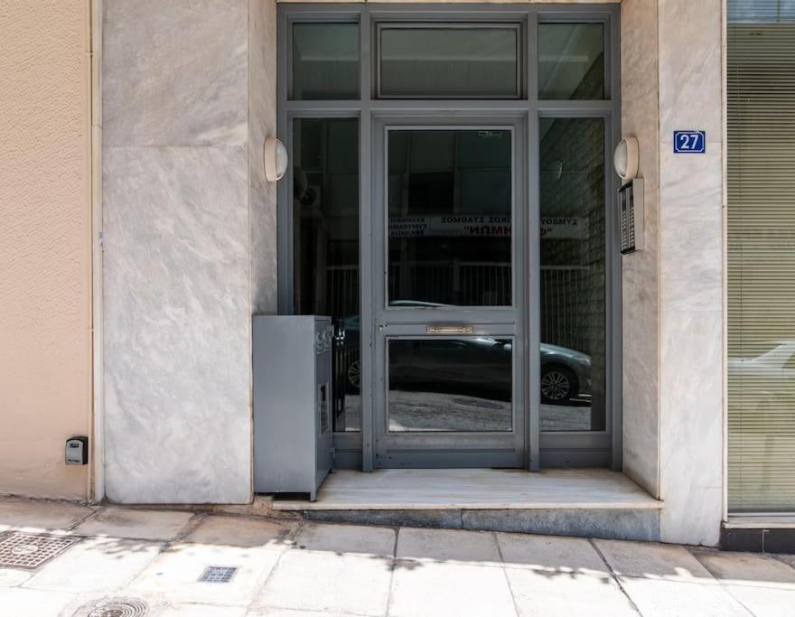 Kelly'S Urban Home - 5 Mins Walk To Acropolis Atene Esterno foto