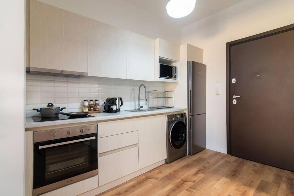 Kelly'S Urban Home - 5 Mins Walk To Acropolis Atene Esterno foto