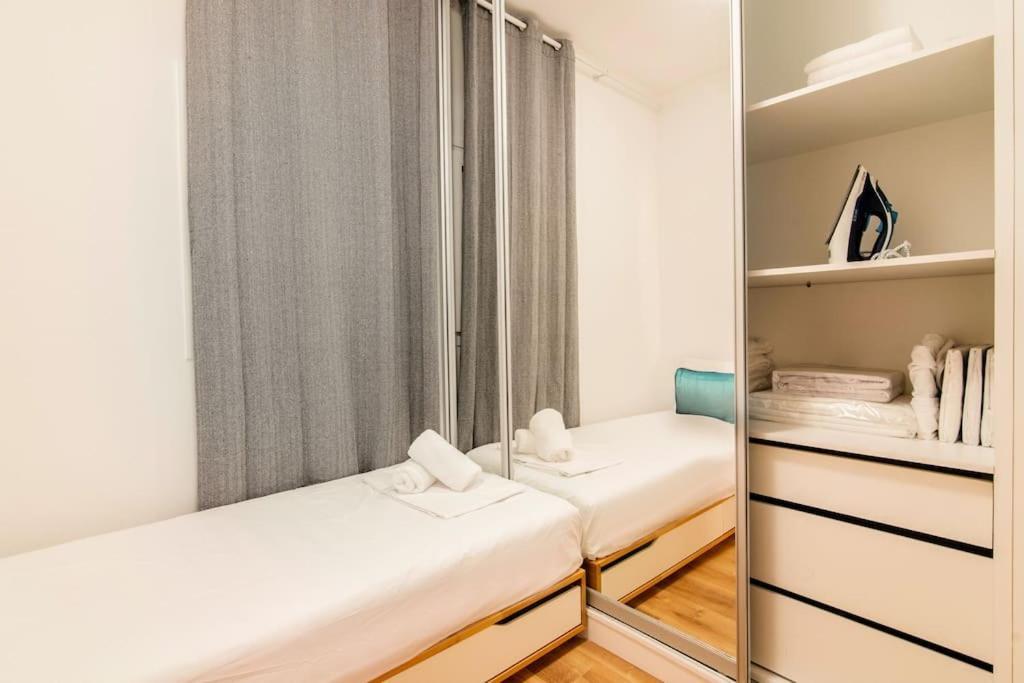 Kelly'S Urban Home - 5 Mins Walk To Acropolis Atene Esterno foto