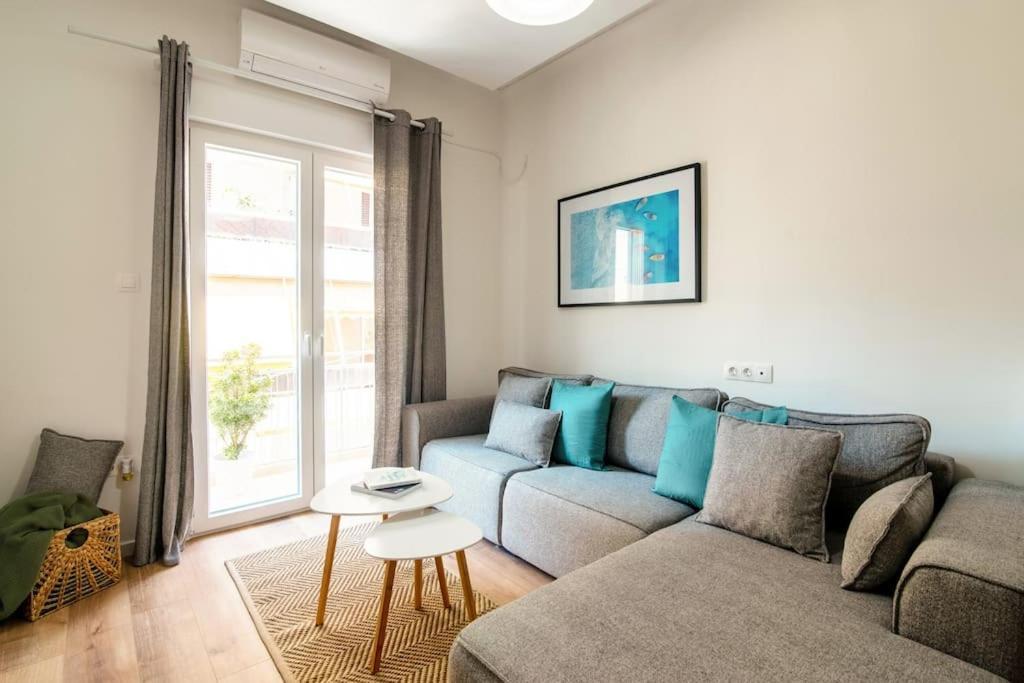 Kelly'S Urban Home - 5 Mins Walk To Acropolis Atene Esterno foto